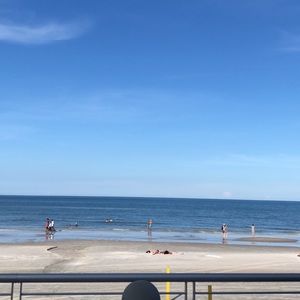 Meet your Posher, Lashea